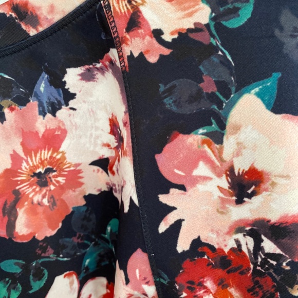 MaxMara Weekend Floral Jersey M EUC - Picture 4 of 6